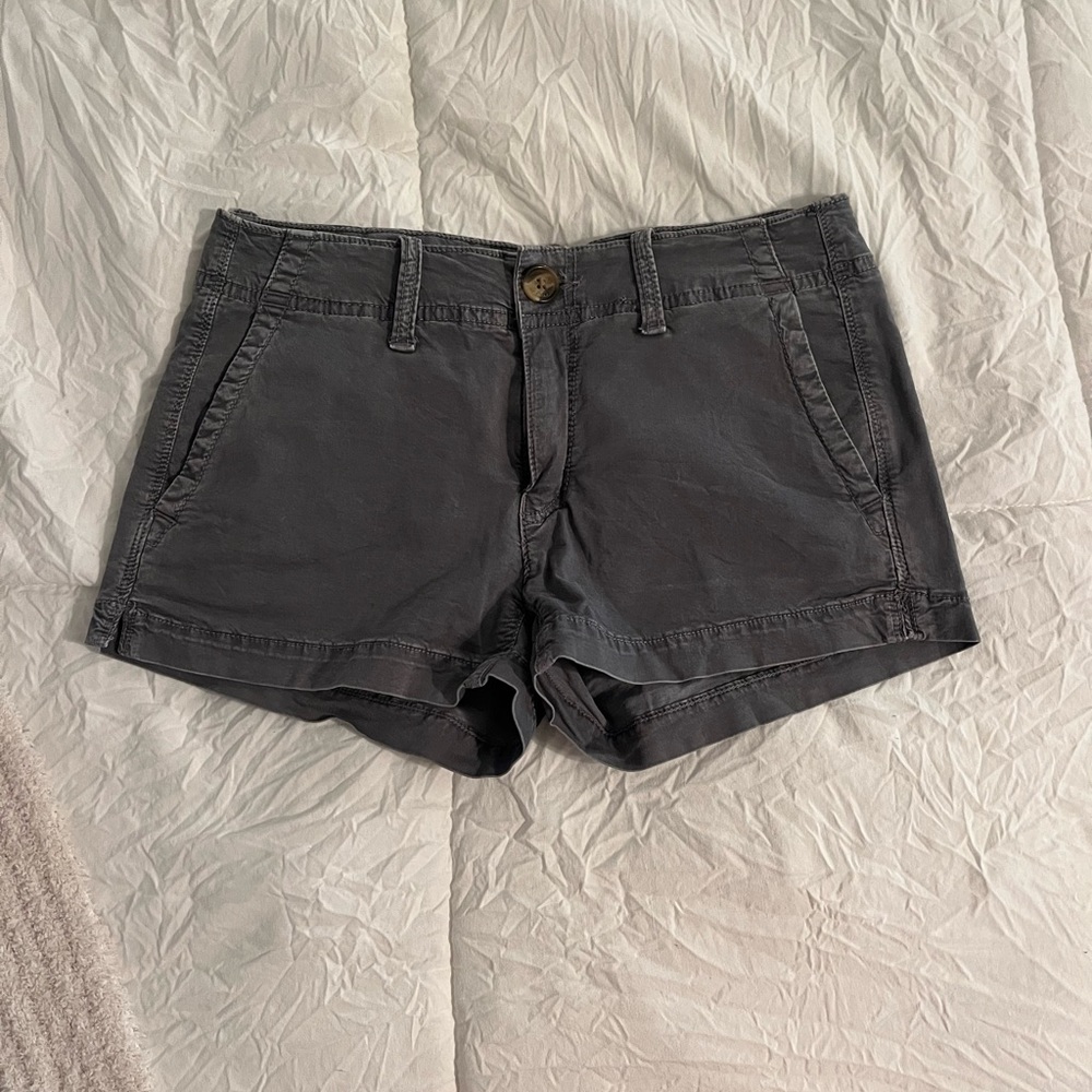 american eagle cargo shorts